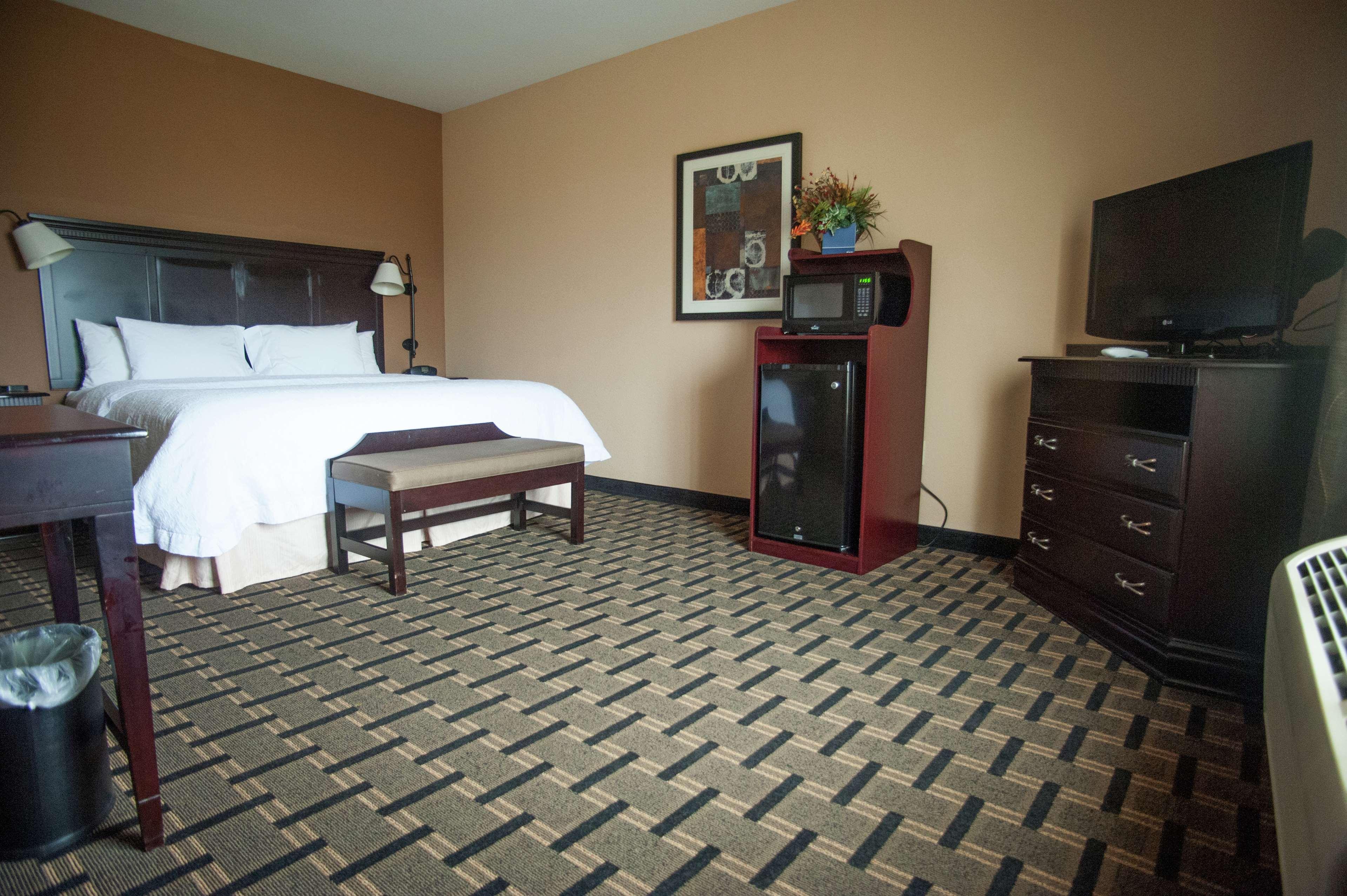 Hampton Inn & Suites Palestine Luaran gambar