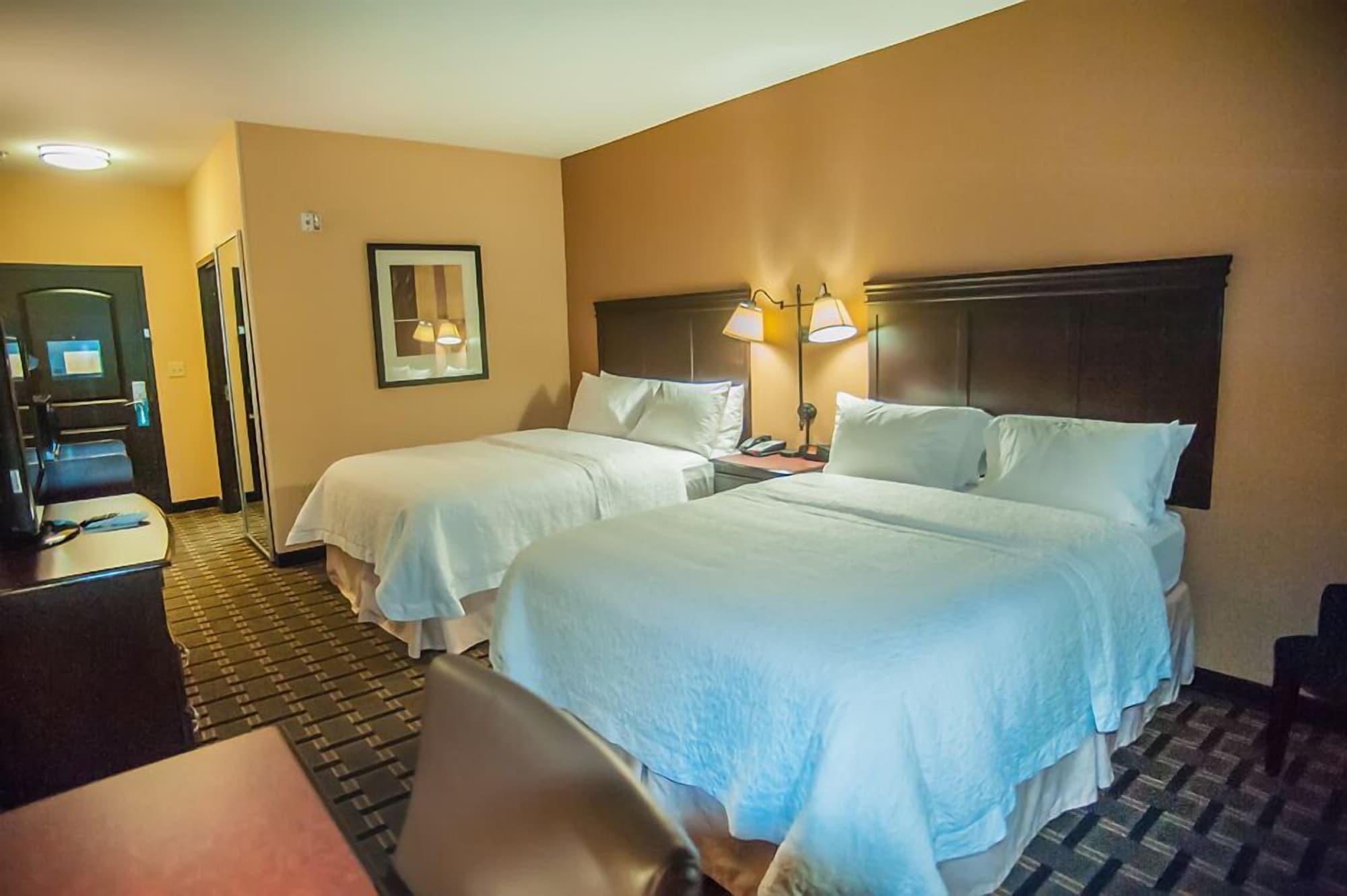 Hampton Inn & Suites Palestine Luaran gambar