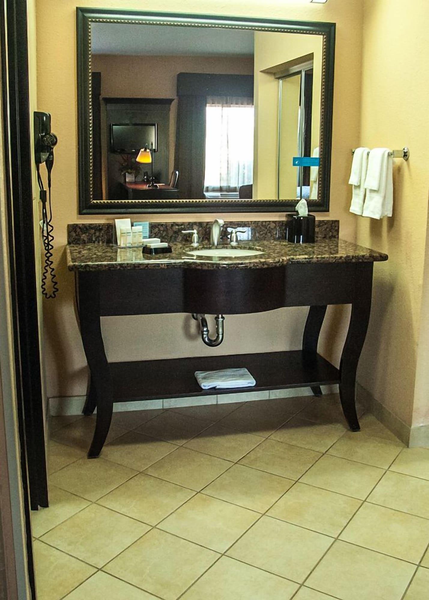 Hampton Inn & Suites Palestine Luaran gambar