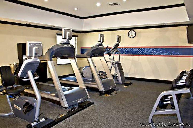 Hampton Inn & Suites Palestine Luaran gambar