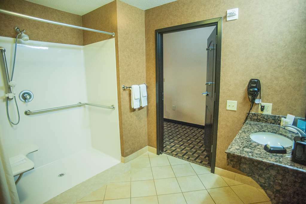 Hampton Inn & Suites Palestine Bilik gambar