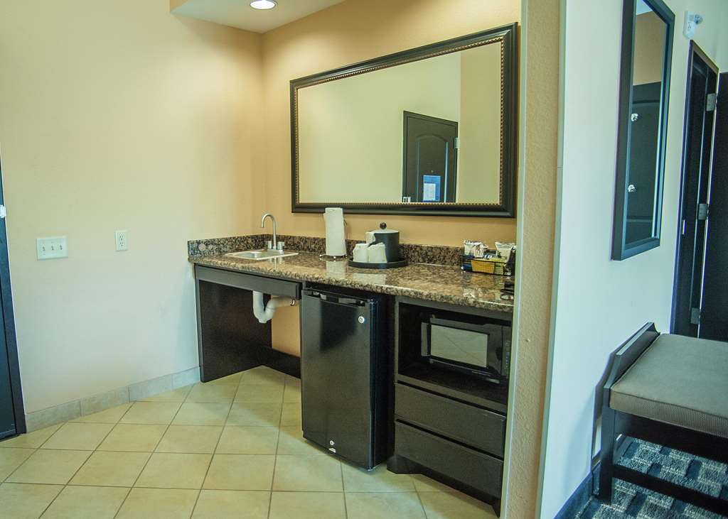 Hampton Inn & Suites Palestine Bilik gambar